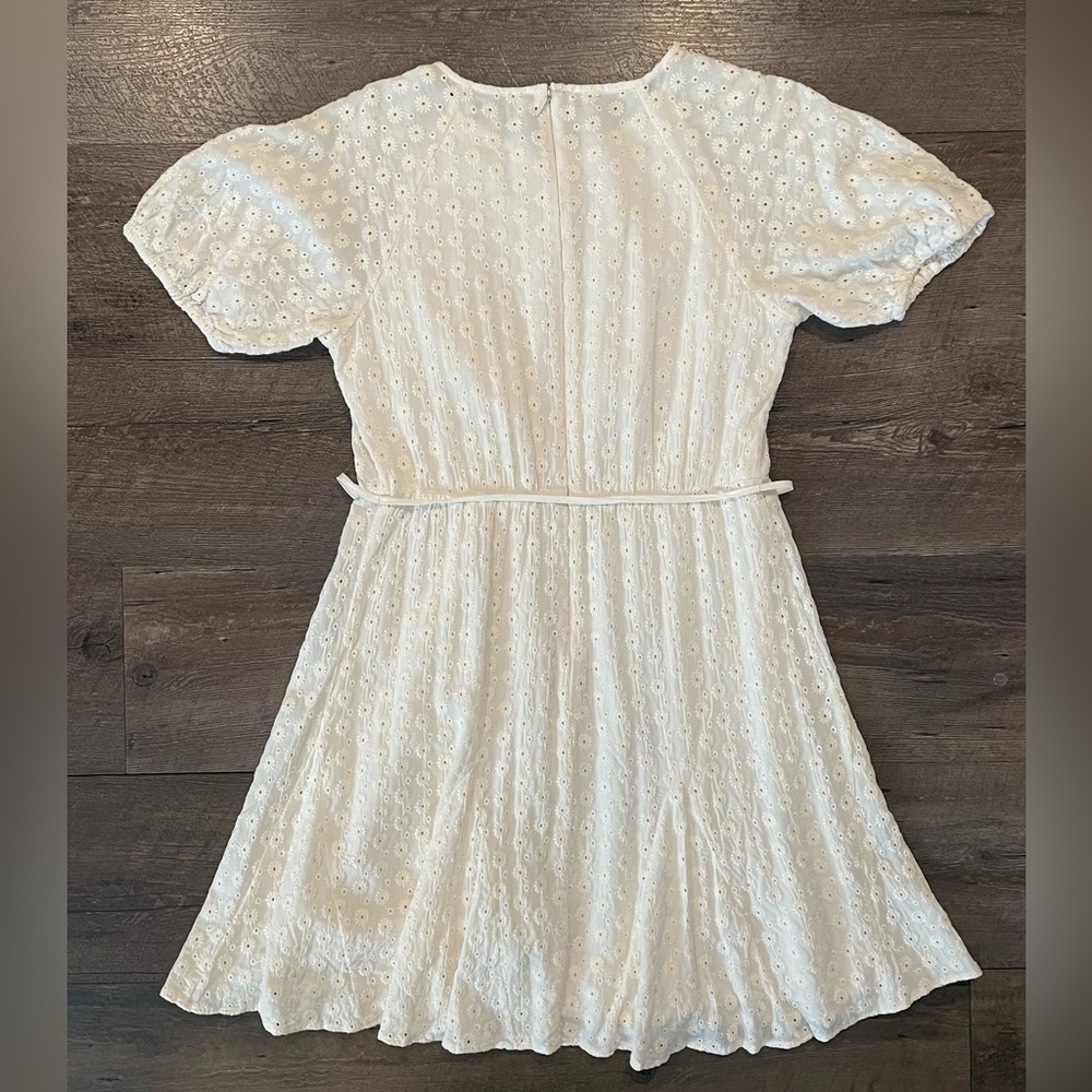 Madewell Eyelet Tassel-Tie Mini Dress in Cream Size 00 Like New Condition - Picture 3 of 8